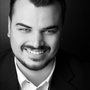 Meet your Posher, Levi